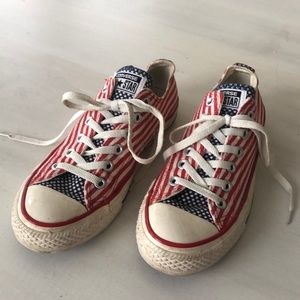 Vintage American Flag Converse ✨